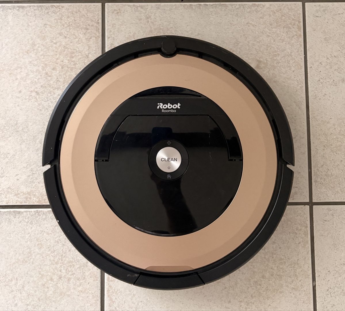 Irobot Aspirateurs & Accessoires: iRobot Roomba 895 Saugroboter neu – D'occasion à Morschach par Butterbrot9000 2