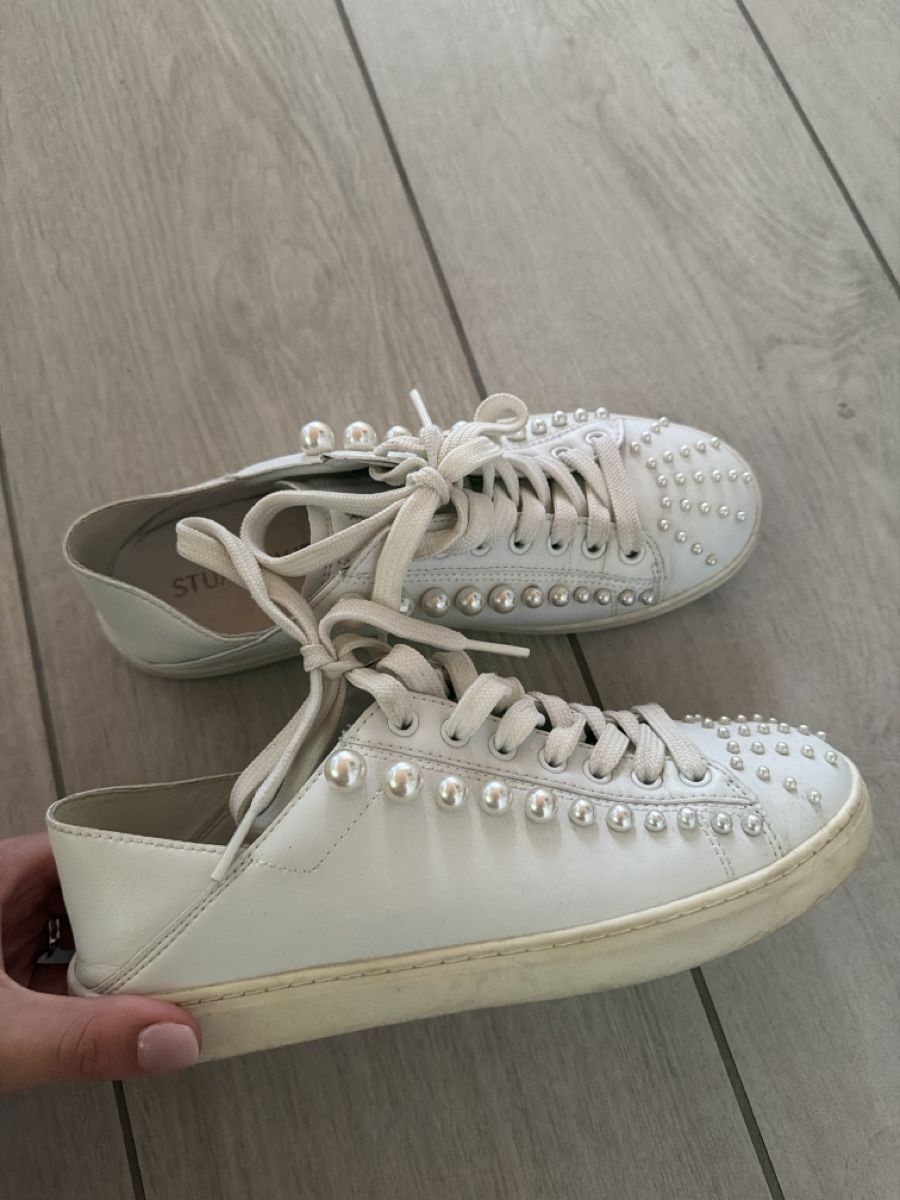 Stuart Weitzman Scarpe da donna: Stuart Weitzman goldie convertible sneaker gr 36 – Usato da Monte Carasso venduto da lar_9dc6