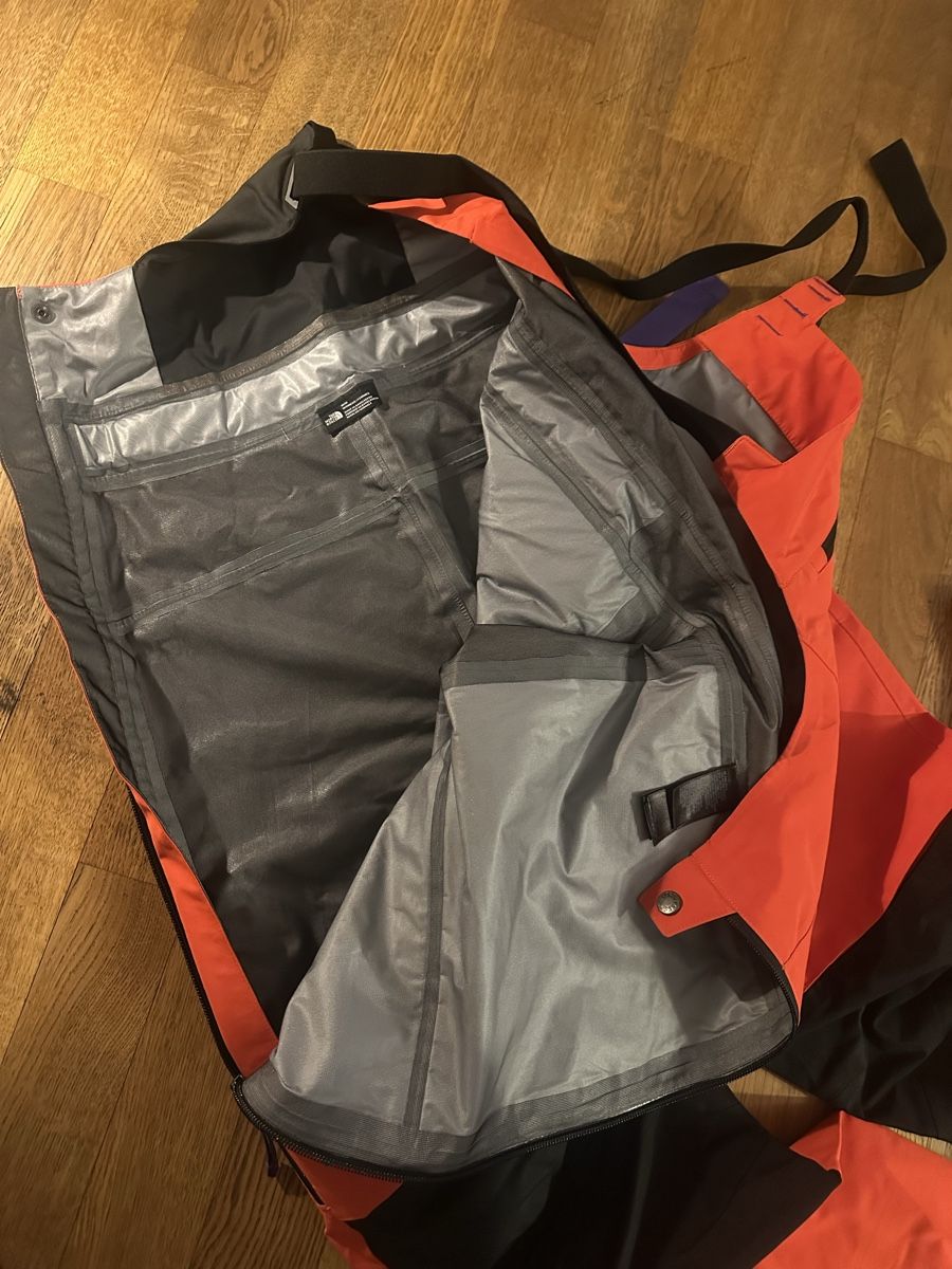 North Face Pantaloni: The north face bib – Nuovo (secondo la descrizione) da Bremgarten b. Bern venduto da she_hb9j 4