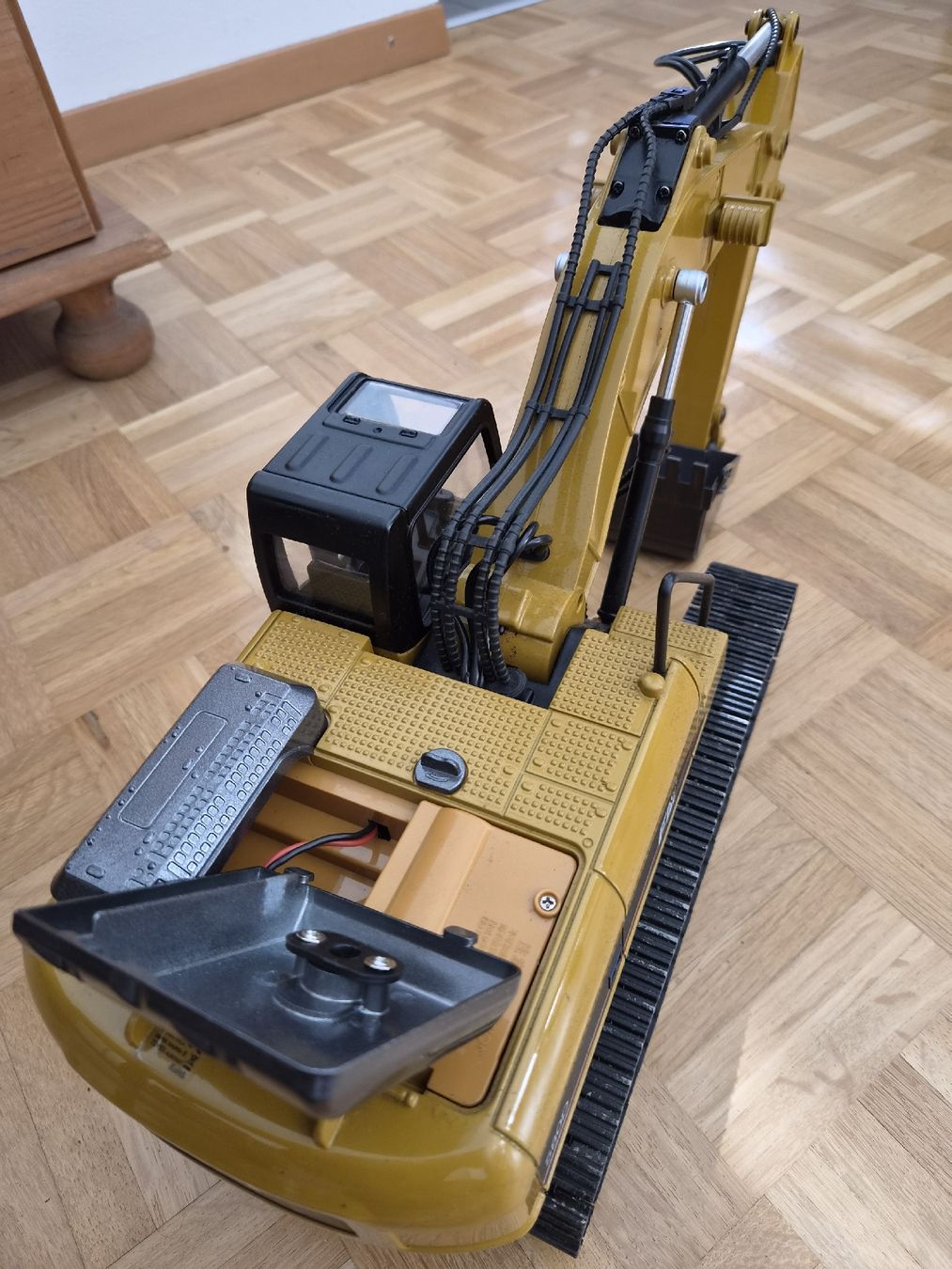 Modellismo RC: RC Bagger Huina 580D/Cat 336D E – Usato da Flamatt venduto da Top-Shop-1 3