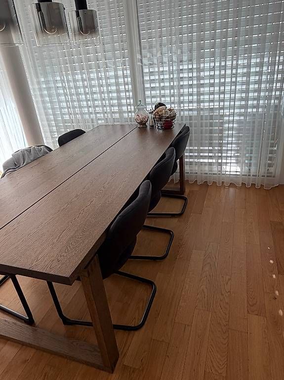 Tables: Tisch + 6 Stühle – D'occasion à  par