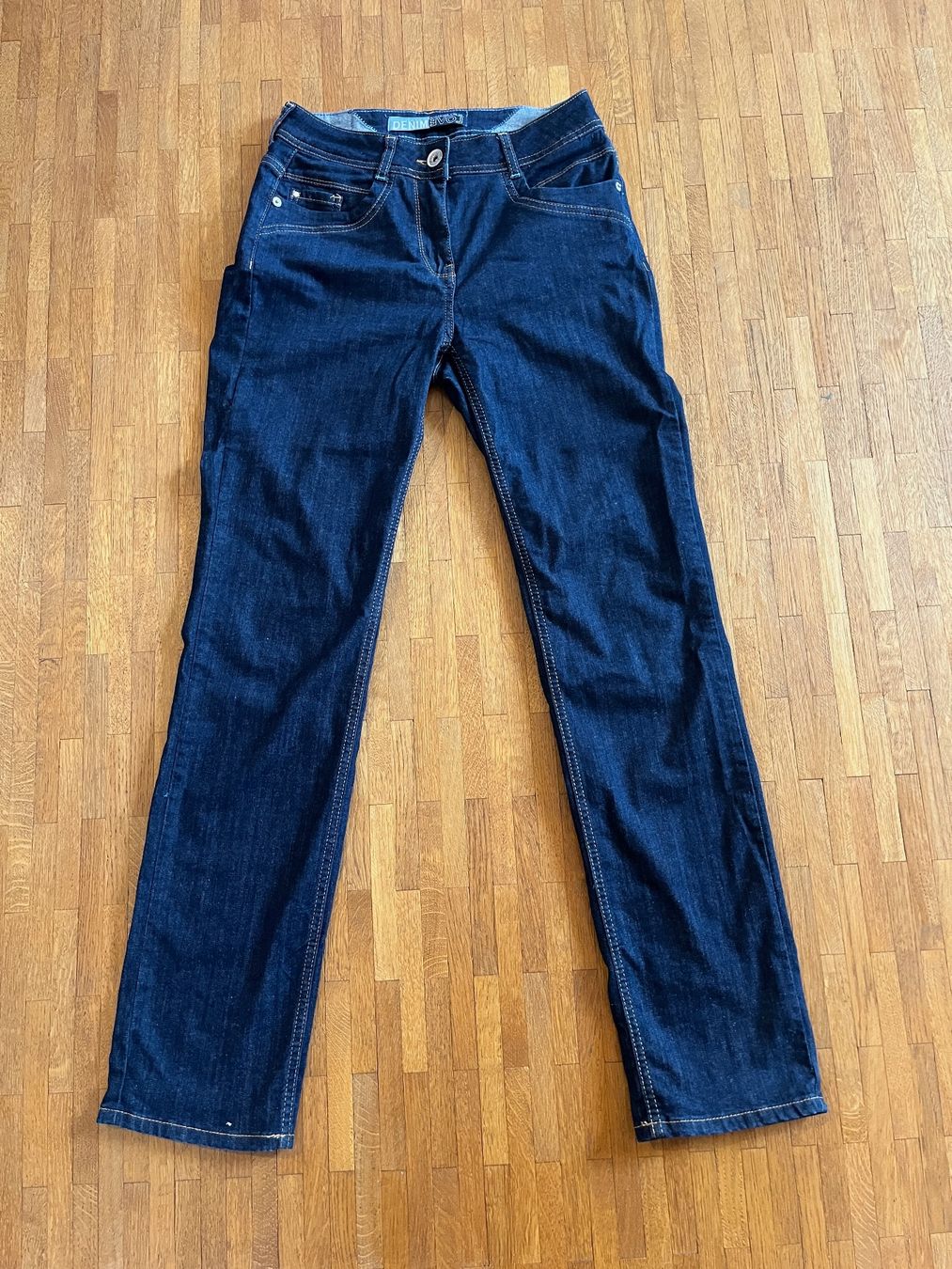 Cecil Jeans: Jeans – D'occasion à Jegenstorf par Zarastra