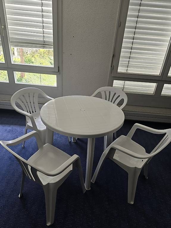 Set di tavolo e panche: Gartentisch mit 4 Stühlen – Usato da Hagendorn venduto da tallytally 2