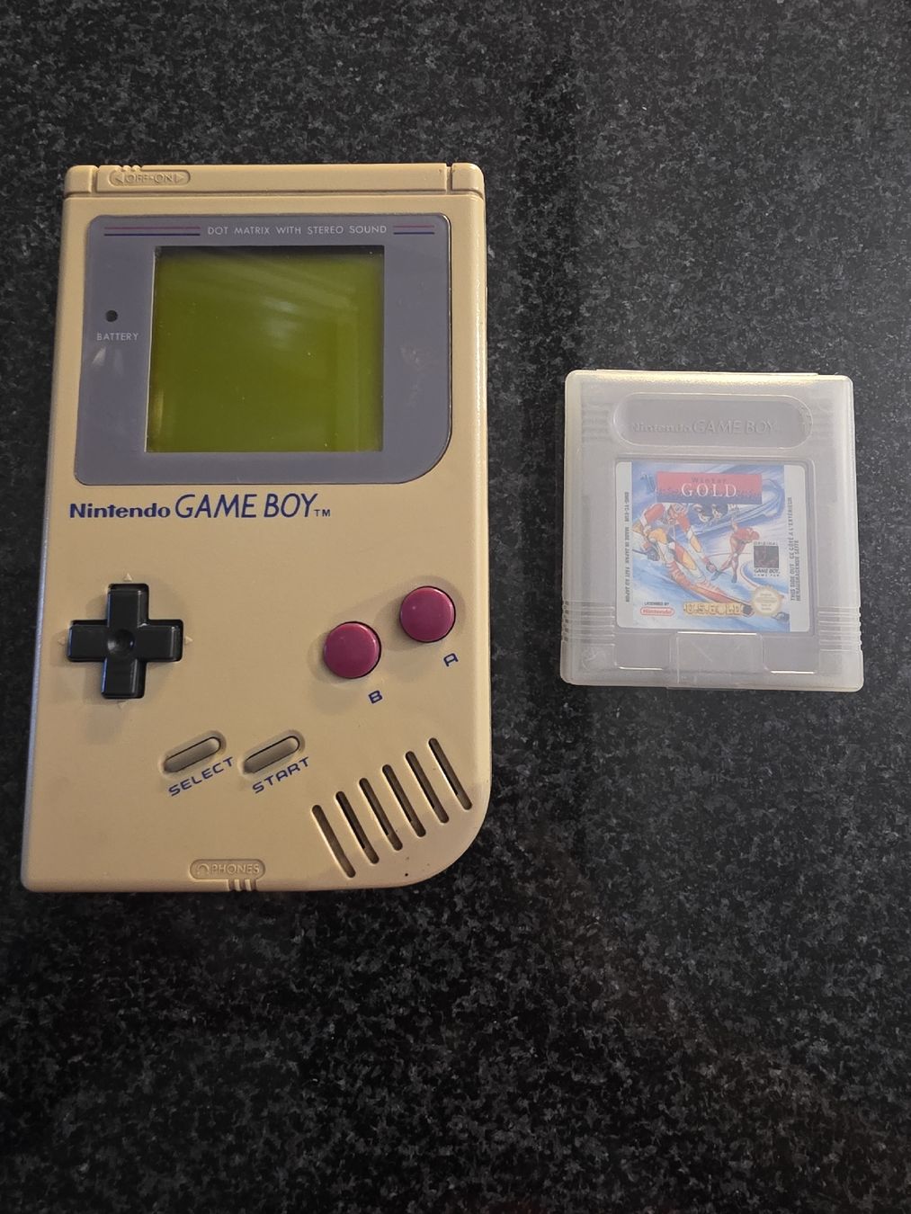 Nintendo Consoles: Gameboy avec un jeu – D'occasion à Chavornay par Crash37