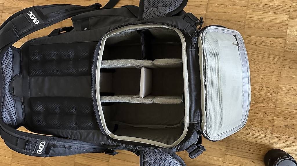 Evoc Zaini: Evoc CP 18L Fotorucksack – Usato da Uster venduto da Neonschwarz 2