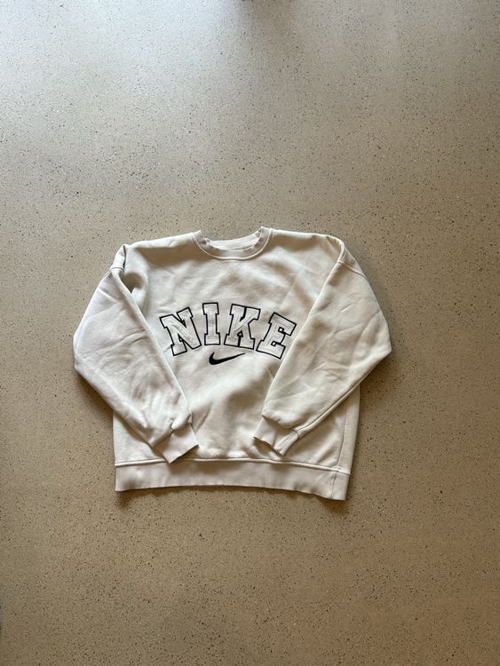 Beige Nike Pulli
