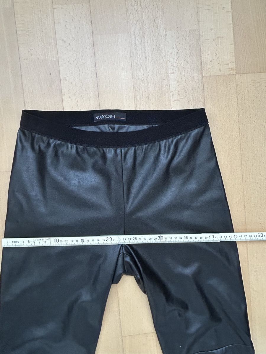 Marc Cain Pantaloni: Kunstleder-Hose Marc Cain, Gr. 3 – Usato da Reinach BL venduto da meinstil 4