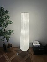Stehlampe