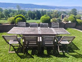 Balkon-/Gartenmöbel aus Massivholz