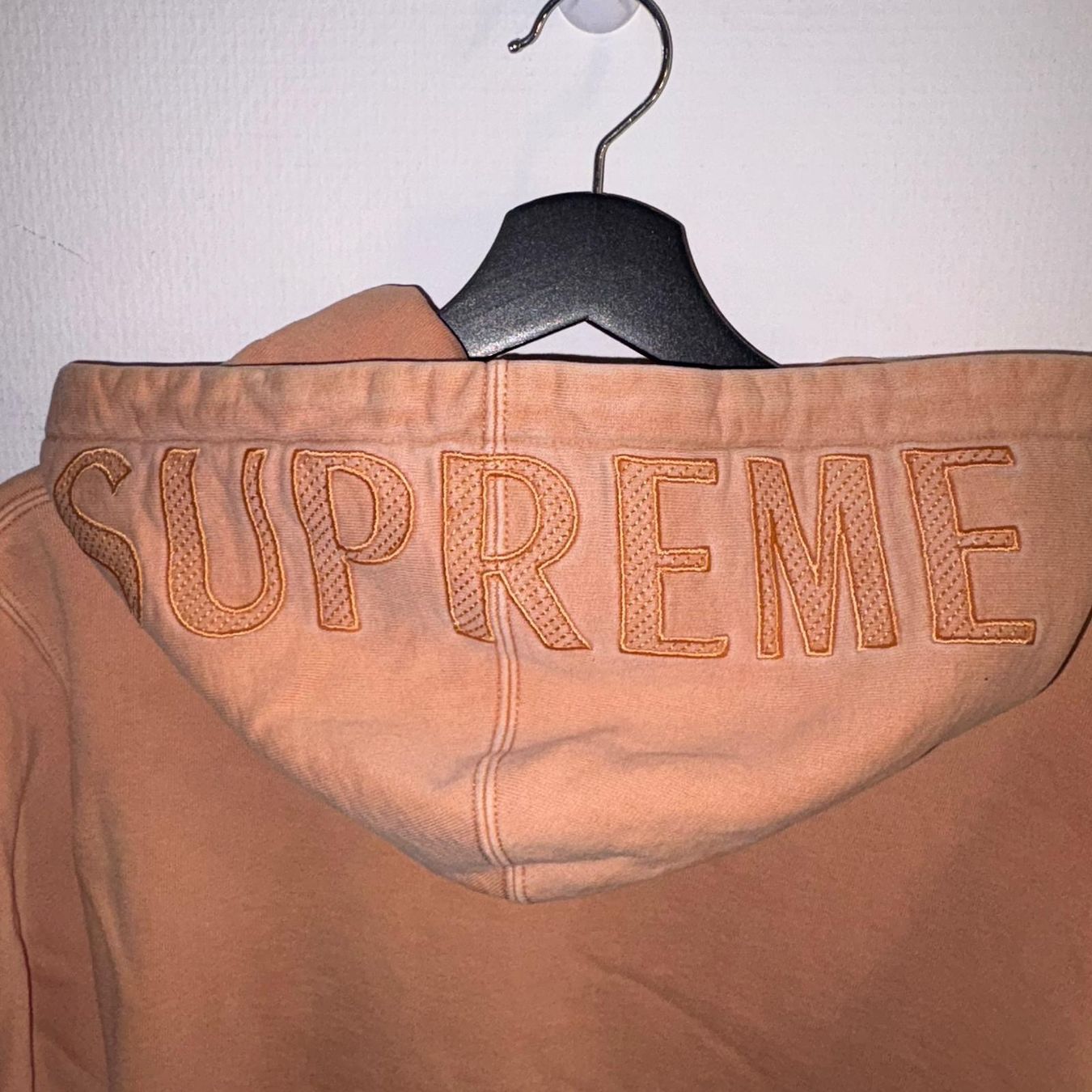 Maglioni & Felpe: Supreme Hoodie – Nuovo (secondo la descrizione) da Bern venduto da gia_jqj7 2