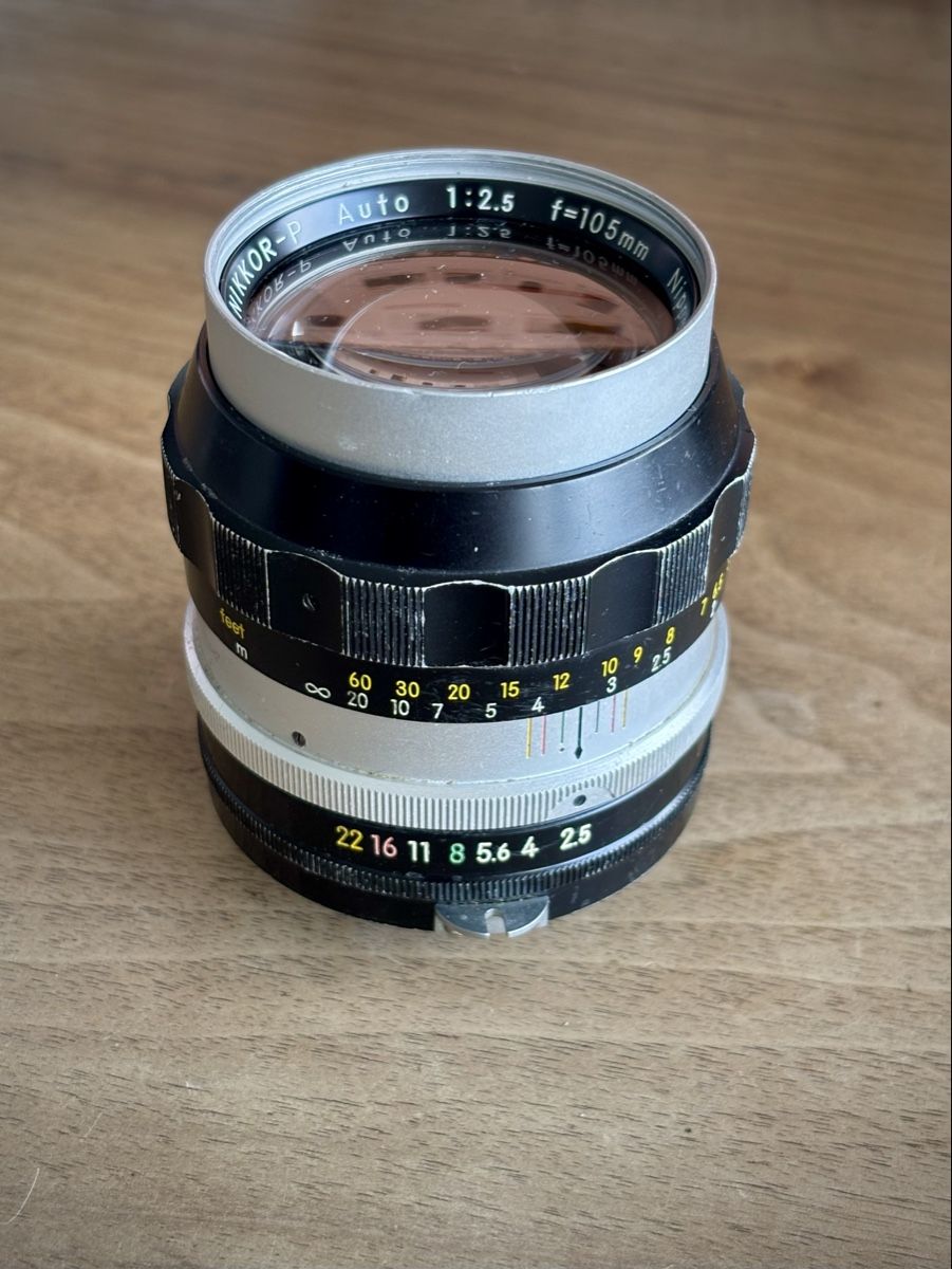 Nikkor Obiettivi: Nikkor P.C 105 f/2.5 – Usato da Horgen venduto da HagMo