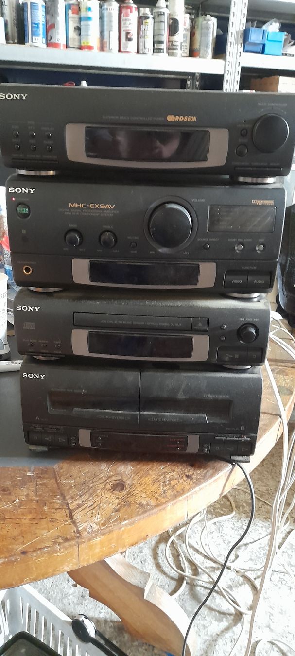 Sony Radio: Sony Stereo Anlage Funktionsfähig – Usato da Stetten AG venduto da TheKu8248