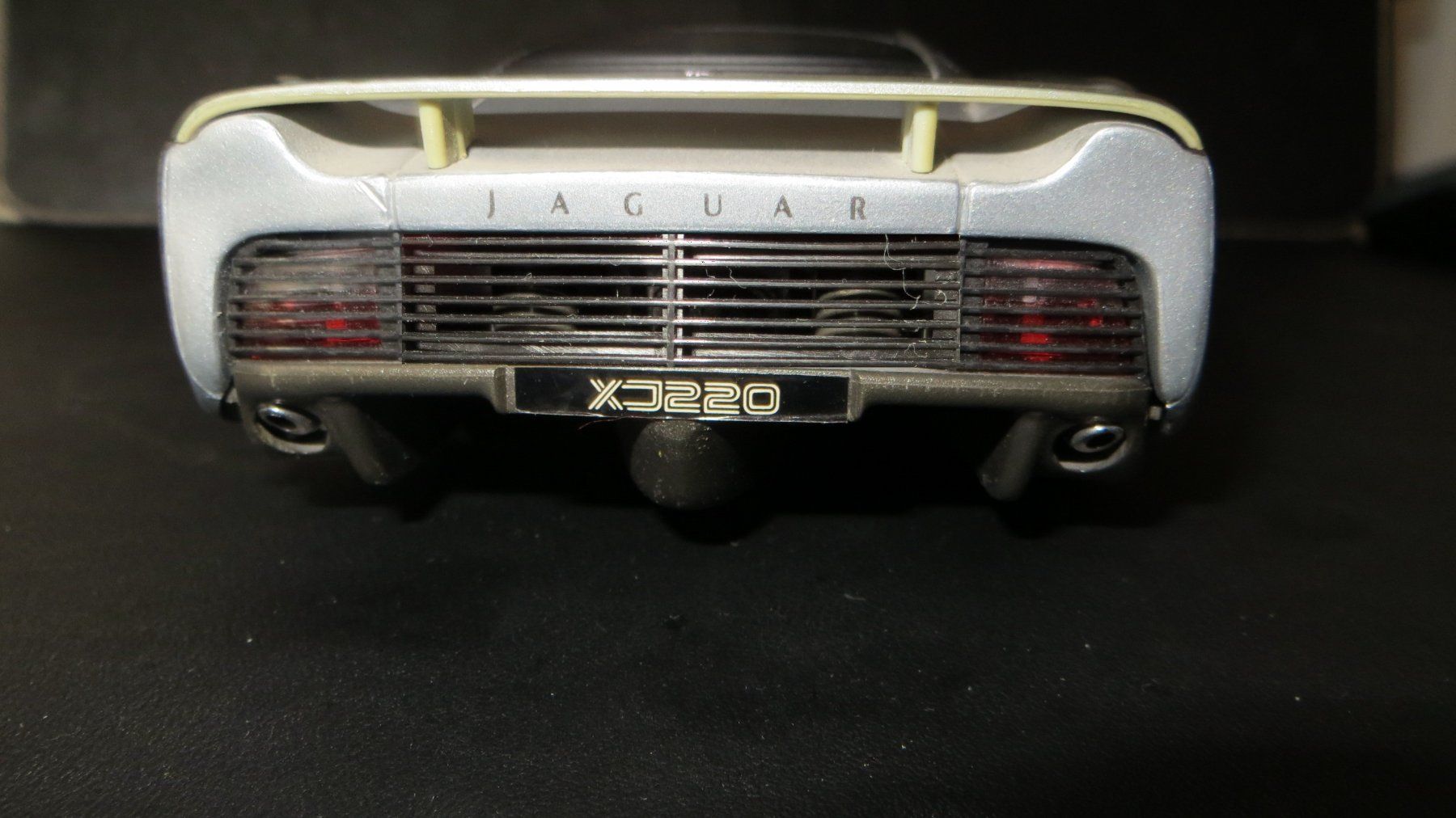 Maisto Voitures modèles: Jaguar XJ220 – D'occasion à Herisau par Simonalb 5