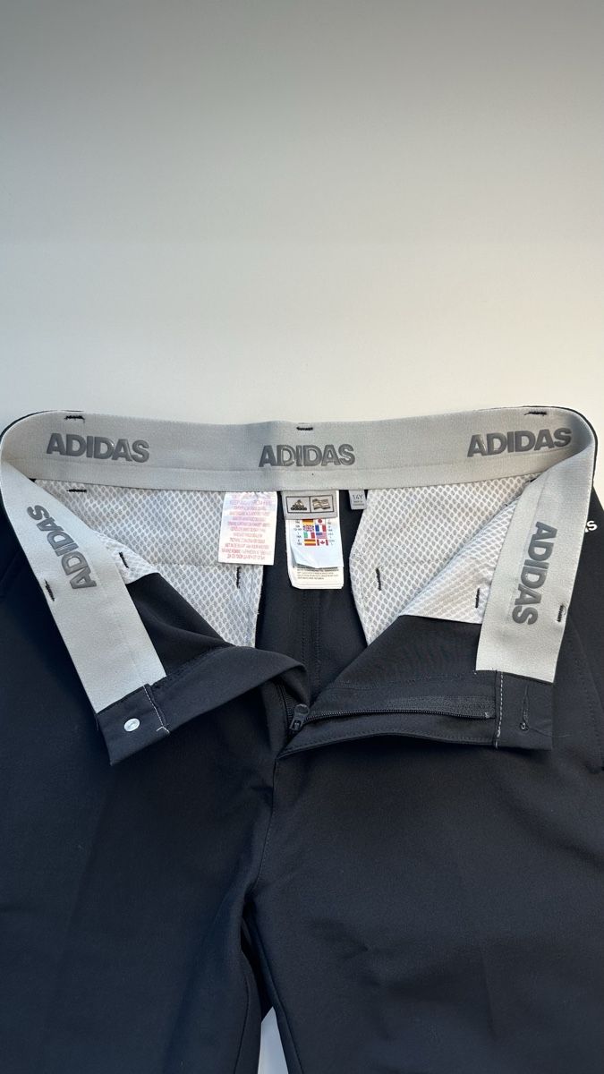 Adidas Pantaloni: Adidas Golf Sommer Shorts Gr. 164 – Usato da Frenkendorf venduto da Maxi2019 4