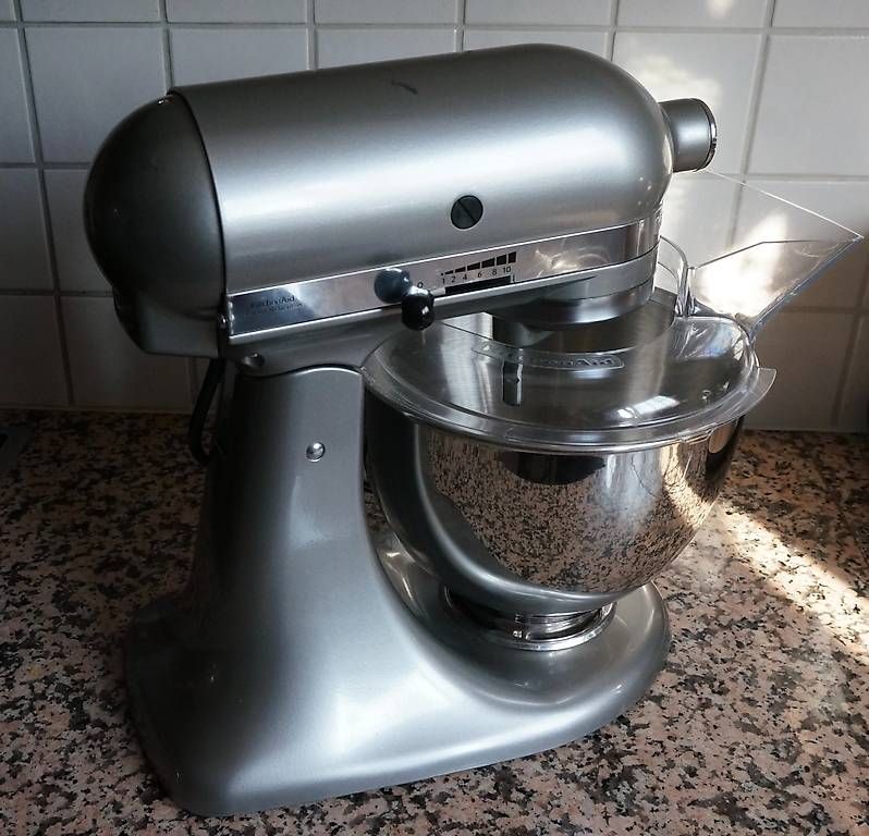 Kitchenaid Elettrodomestici da cucina: KitchenAid Classic Küchenmaschine Contour Silber TOP – Usato da Spreitenbach venduto da Salesmanship 2