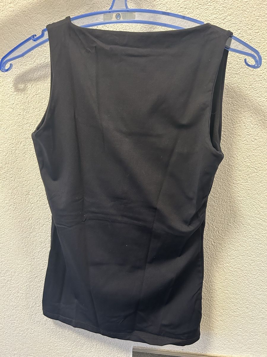 Zara Tops: Top sans manches noir Zara – Gebraucht aus Bôle von sev_n85b 2