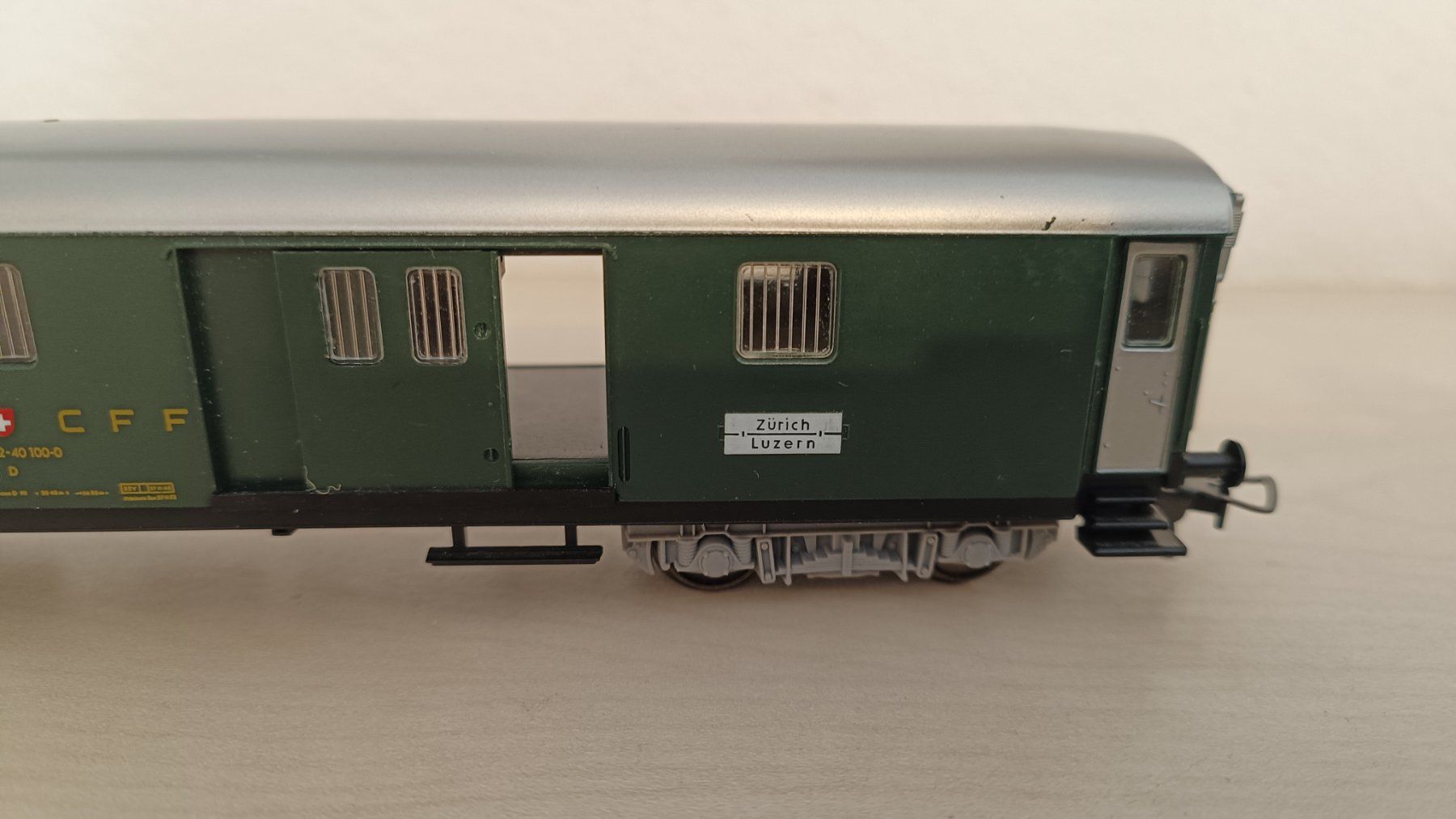 Fleischmann Modellini di ferrovie: FLEISCHMANN HO Gepäckwagen – Usato da Dietlikon venduto da Raffy12 1