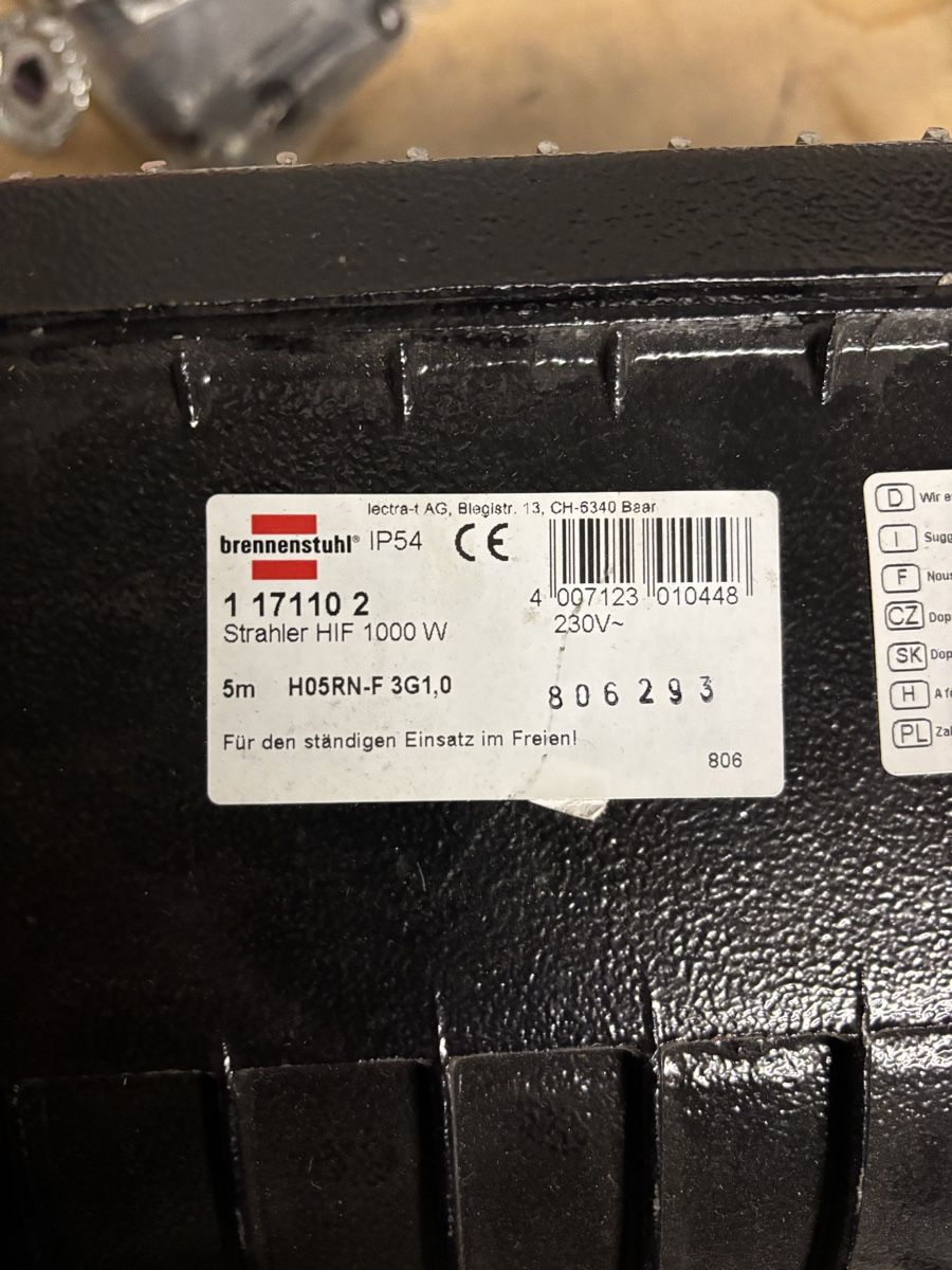 Lampade: Projecteurs Brennenstuhl IP54 halogène ou led – Usato da Coppet venduto da rol_lx8g 1