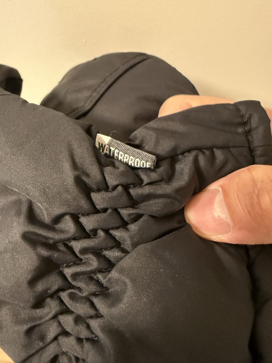 Guanti & manicotti: Wedze ski gloves – Usato da Zürich venduto da pet_8zjv 1