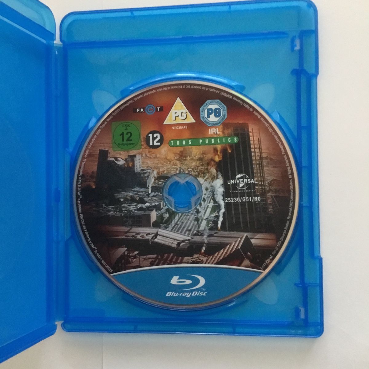 Tutti i DVDs: Erdbeben - Blu Ray Neu Wertig – Nuovo (secondo la descrizione) da Blauen venduto da berlingo65 2