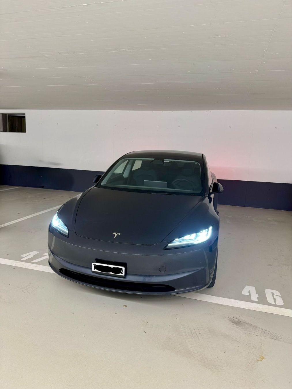 Tesla Automobili: Tesla 2025 Model 3 RWD grey stealth – Usato da Sorengo venduto da tia_jersey 6