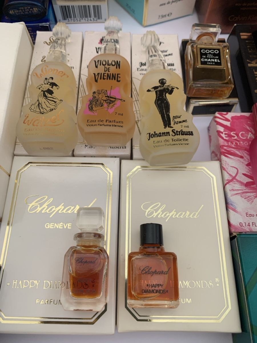 Parfum & Eau de Toilette: Parfum Miniaturen – Gebraucht aus Hochdorf von Blume007 2