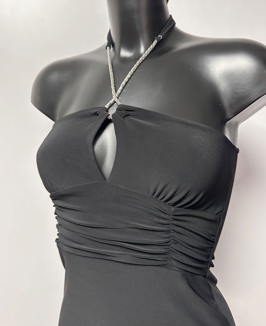 C&A Kleider: Gr 34 Neckholder Minikkeid Kleid – Neu (gemäss Beschreibung) aus Rickenbach b. Wil von sunneschii_ 7