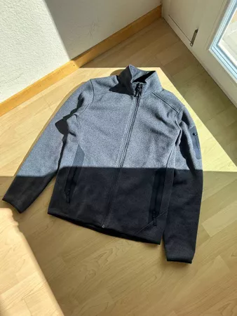 Arc'teryx Covert Cardigan