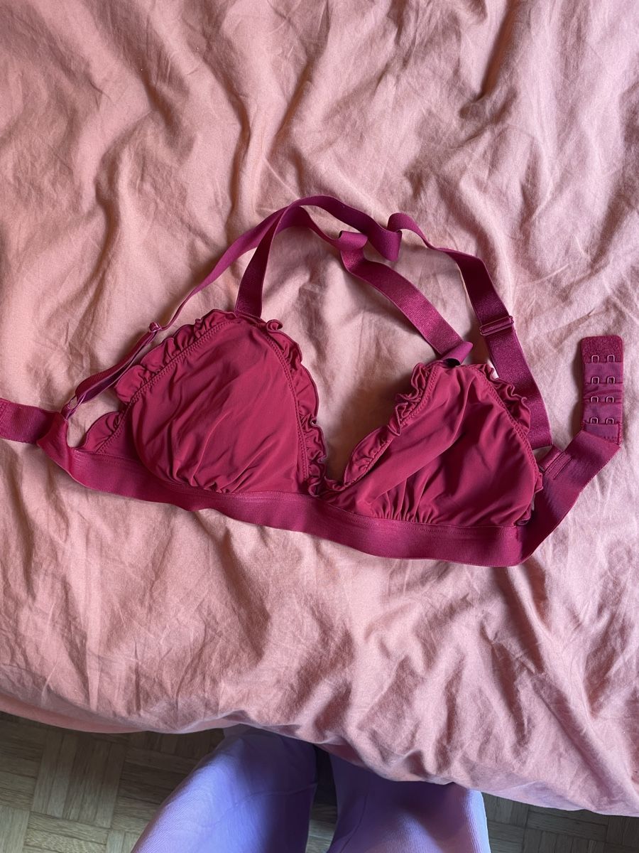 Altra biancheria intima: Roter BH/Bikini, Grösse ca. S/M – Usato da Zürich venduto da Carlajimena 4