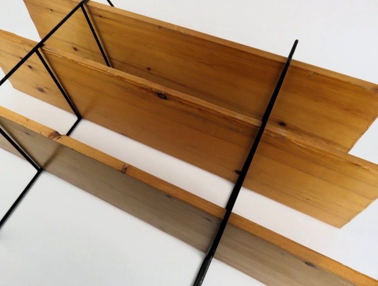 Regale: Holzregal mit Wandhalterung – Gebraucht aus Zürich von leo_d9mh 2