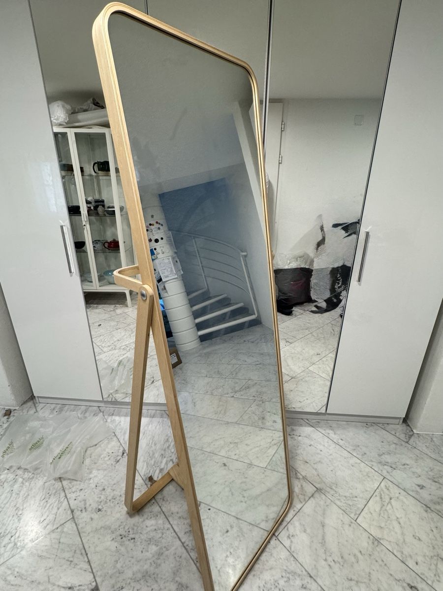 Ikea Miroirs: Standspiegel Ikea – D'occasion à Otelfingen par Hargul