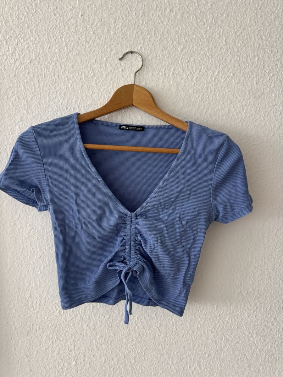 Zara Top: Blaues top zara – Usato da Bern venduto da seraina211