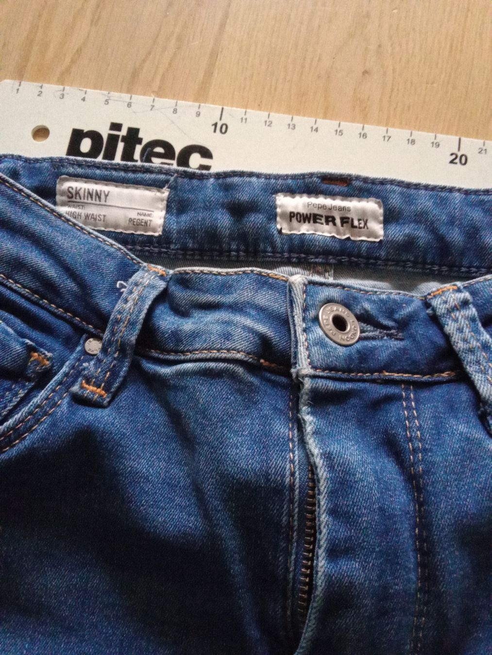 Pepe Jeans Jeans: Peppe Jeans  25/32 neuwertig – Gebraucht aus Oberengstringen von Pepper6 2
