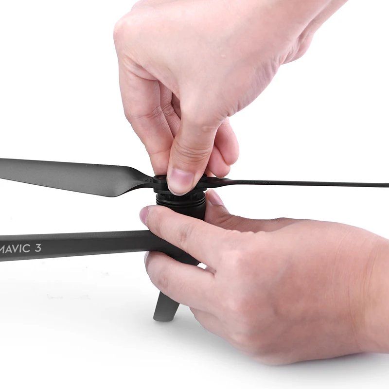 Modellismo RC: 4 DJI MAVIC 3 PRO - MAVIC 3 PROPELLER 9453F – Nuovo e nell'imballaggio originale da Kriens venduto da swissgadget 3