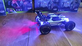 RC Rennauto Silberblau mit coolem Sprühnebel-Effekt