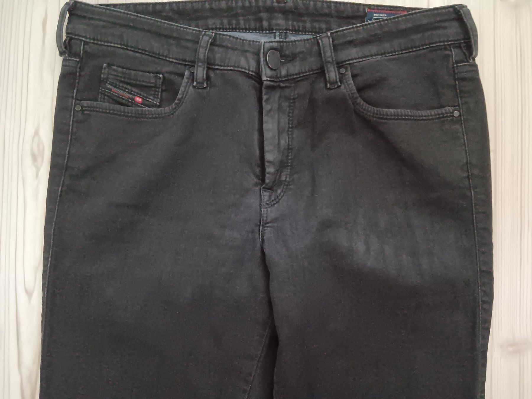 Diesel Jeans: DIESEL Jeans DORIS taille / Grosse 29 – Usato da Cossonay-ville venduto da Super-Price-Quality 1