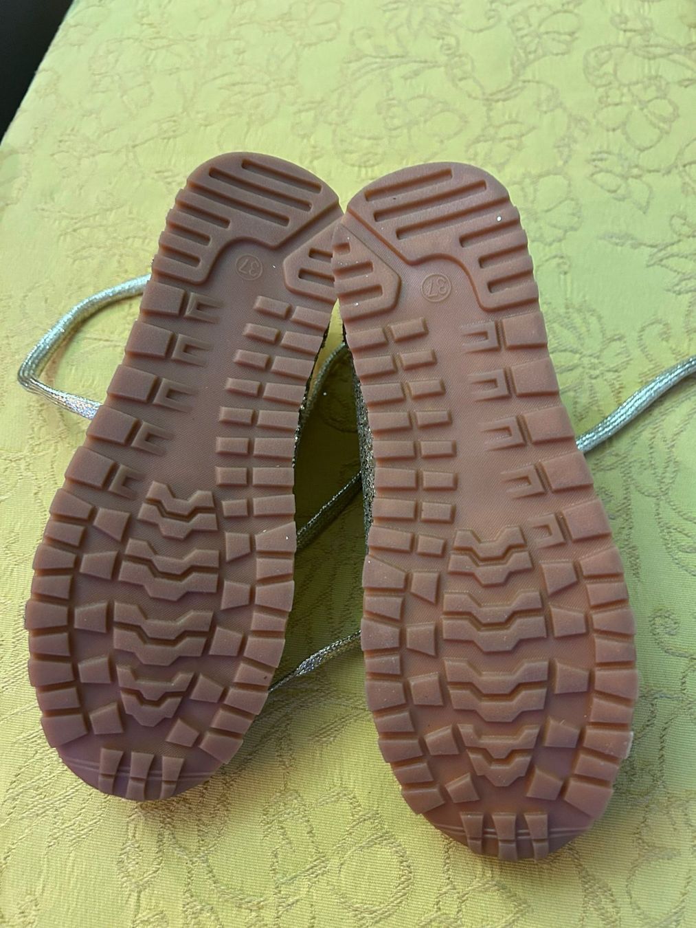 Scarpe da donna: Scarpe glitter oro n.37 nuove – Nuovo (secondo la descrizione) da Melano venduto da H-Sara 1