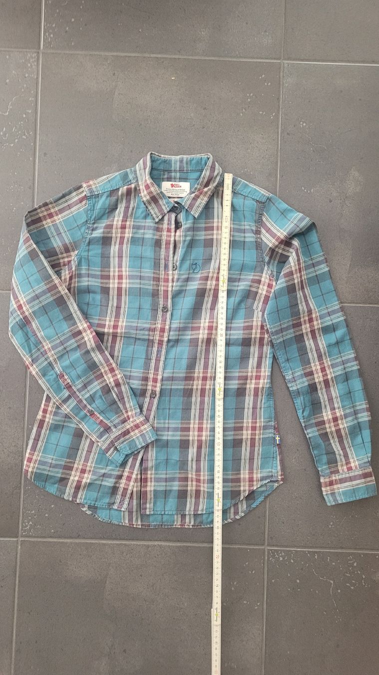 Fjällräven Blusen: FJÄLL RÄVEN Hemd XS – Gebraucht aus Rheinfelden von DHS