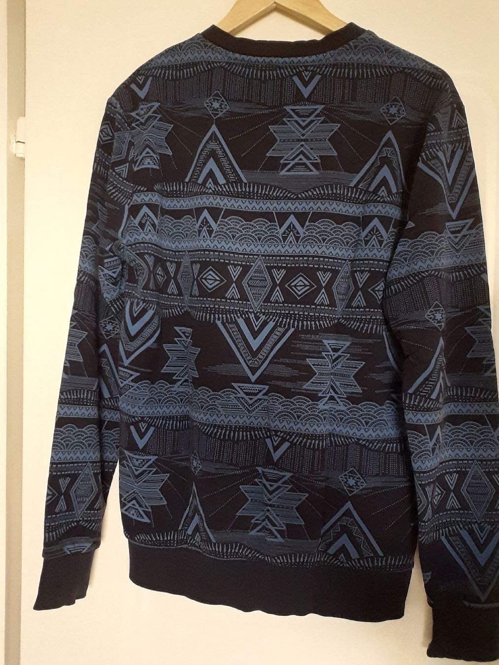 H&M Maglioni & Felpe: H&M coachella edition blouse – Usato da Basel venduto da n23_j8jr 2