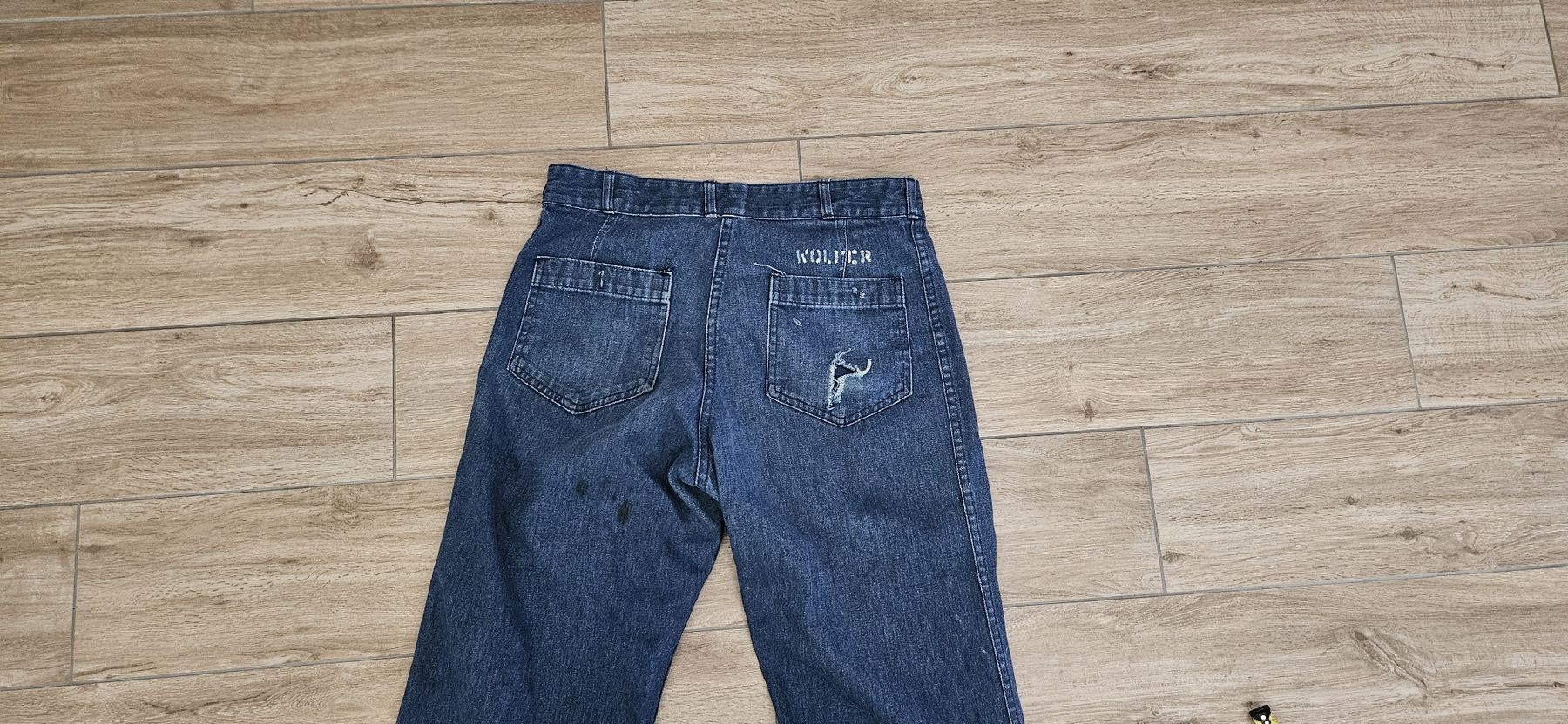 Jeans: pantalon denim us navy 90s – Usato da Venthône venduto da piz_py9h 7