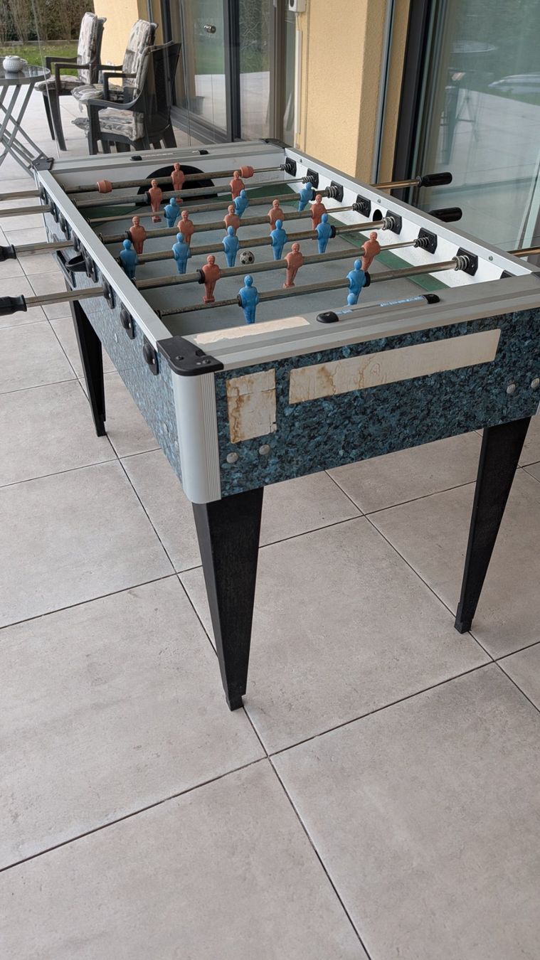Giochi: Tischfussball Töggeli Kasten – Usato da Wohlen AG venduto da acsd 6