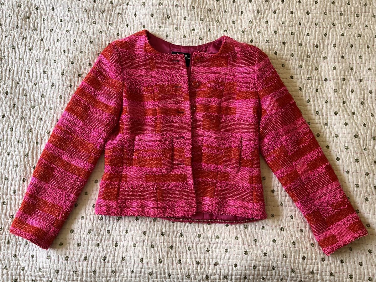 Chanel Jacken: Chanel Blazer – Gebraucht aus Zürich von Ahranna