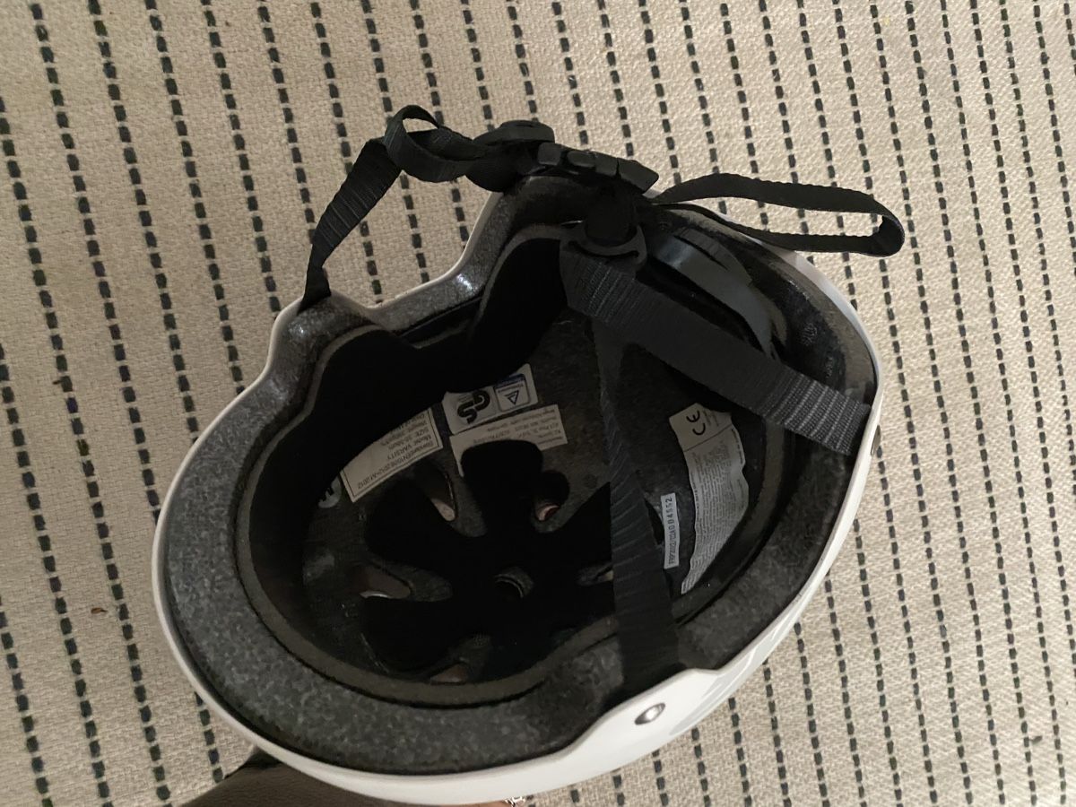 K2 Caschi: K2 Helm Varsity weiss Grösse M 55-58cm – Usato da Zürich venduto da yae56 3