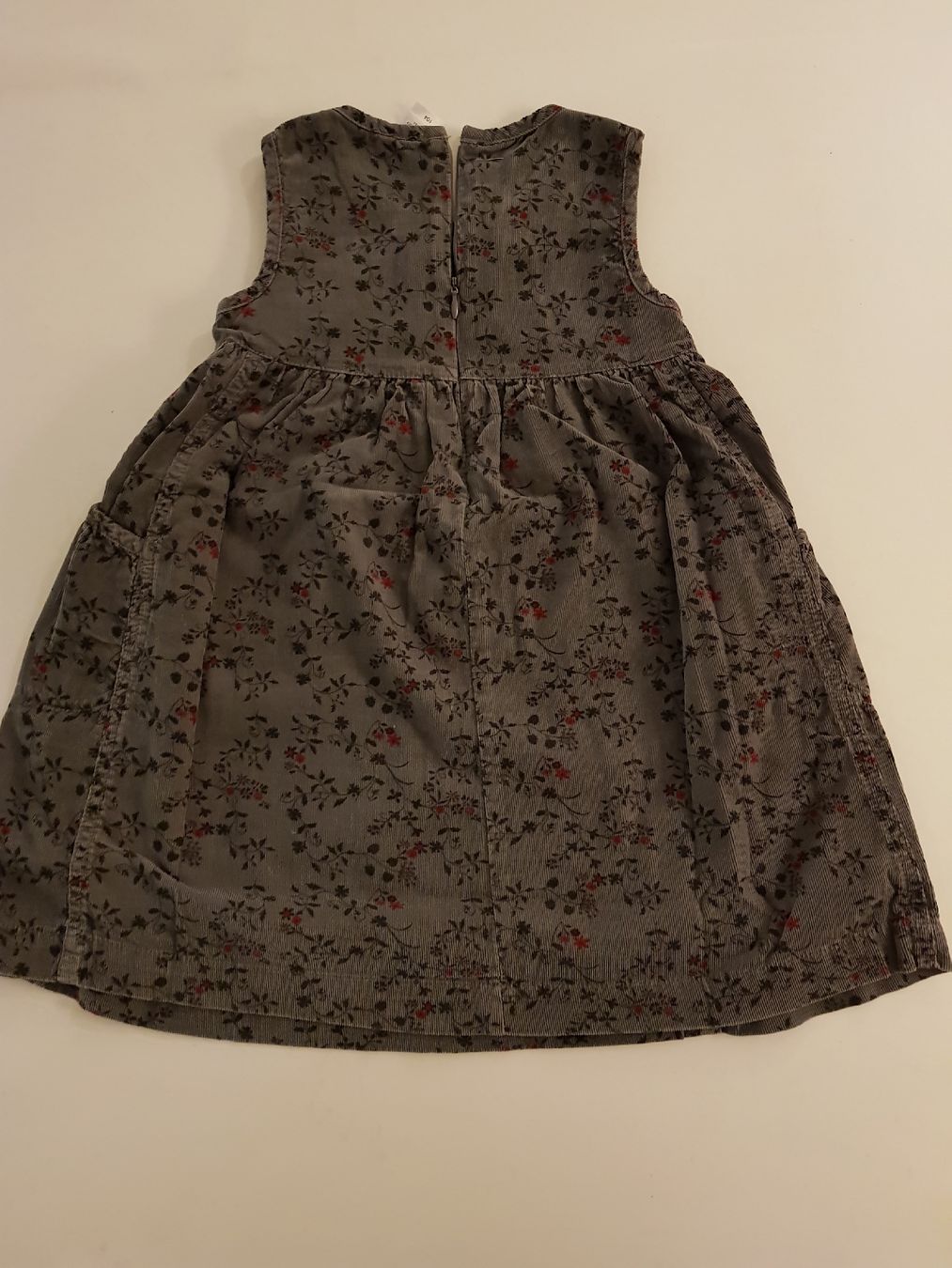 Robes et jupes: robe – D'occasion à Hermance par Triplebizzo 1