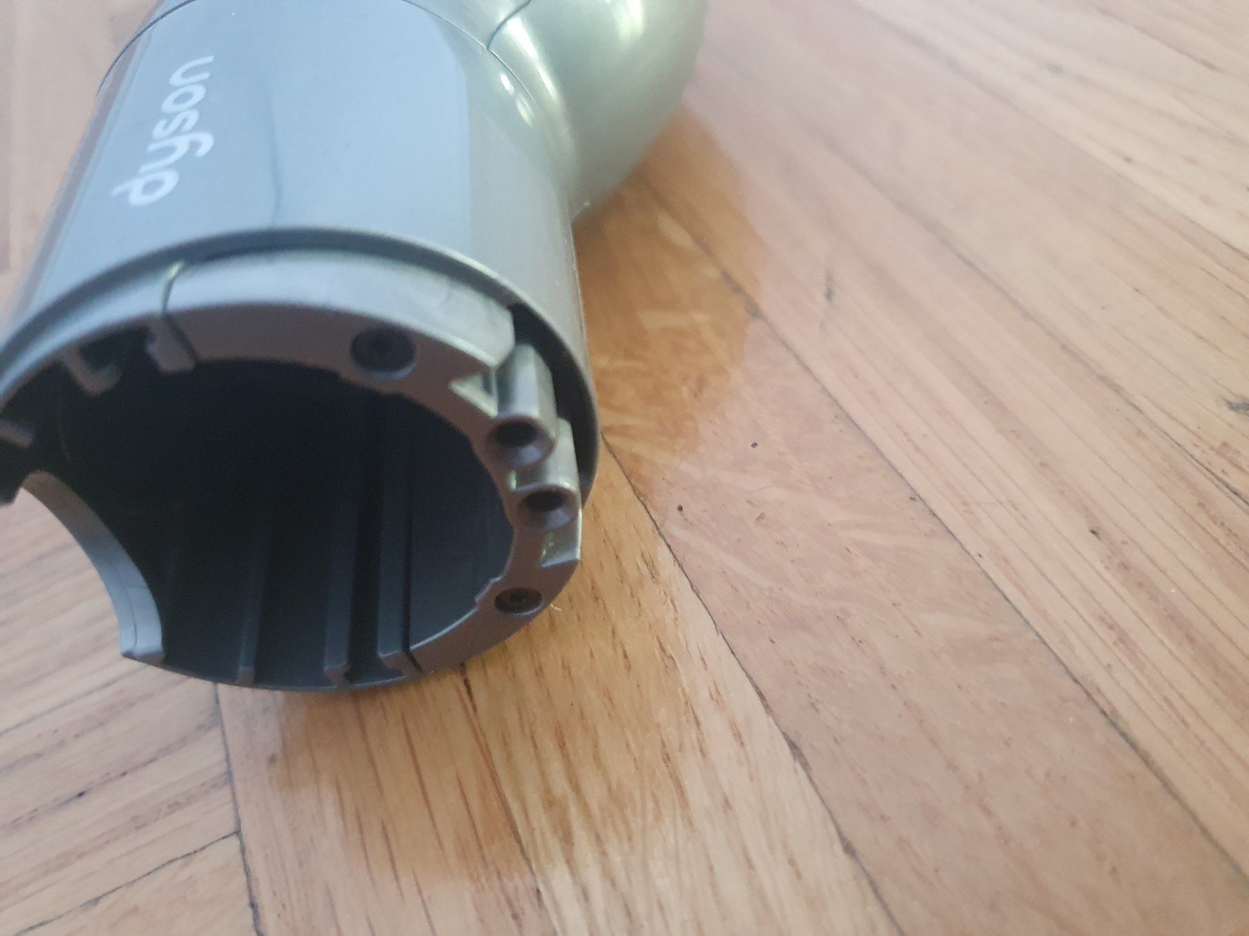 Dyson Aspirapolveri & Accessori: Accessoire dyson V12 – Usato da Prilly venduto da RoDyRe 1