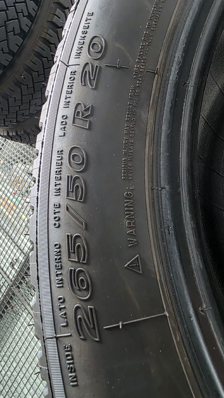 Michelin Pneumatici & Ruote complete: Michelin 265/50R20 – Usato da St. Gallen venduto da jku_smn8 2