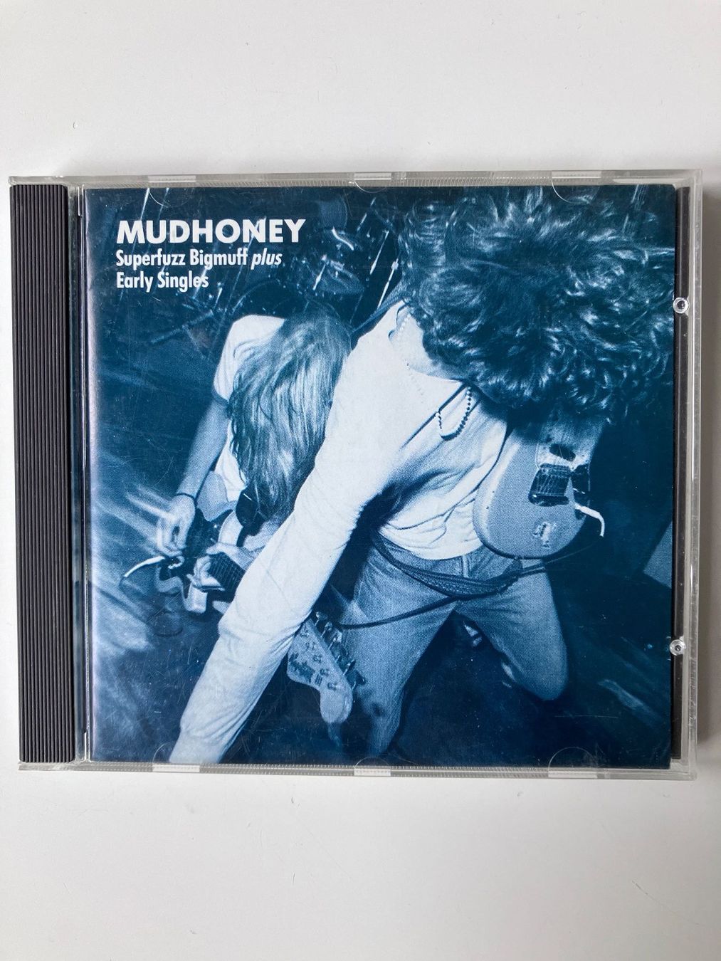 CD: Mudhoney – Superfuzz Bigmuff Plus Early Singles CD – Usato da Luzern venduto da Madvibe