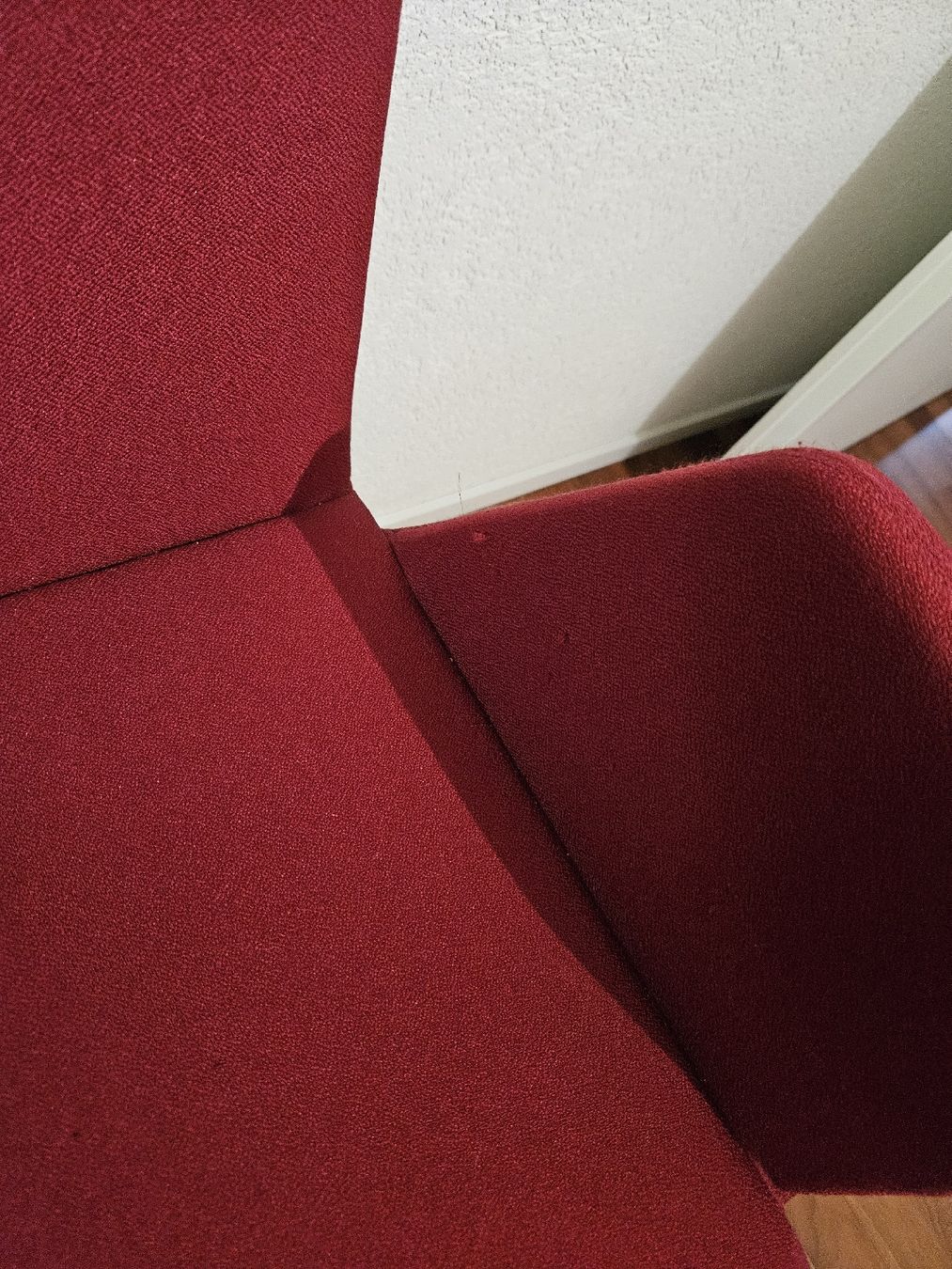 Girsberger Sedie: 2 Girsberger Stühle rot – Usato da Boppelsen venduto da Ptheler 2