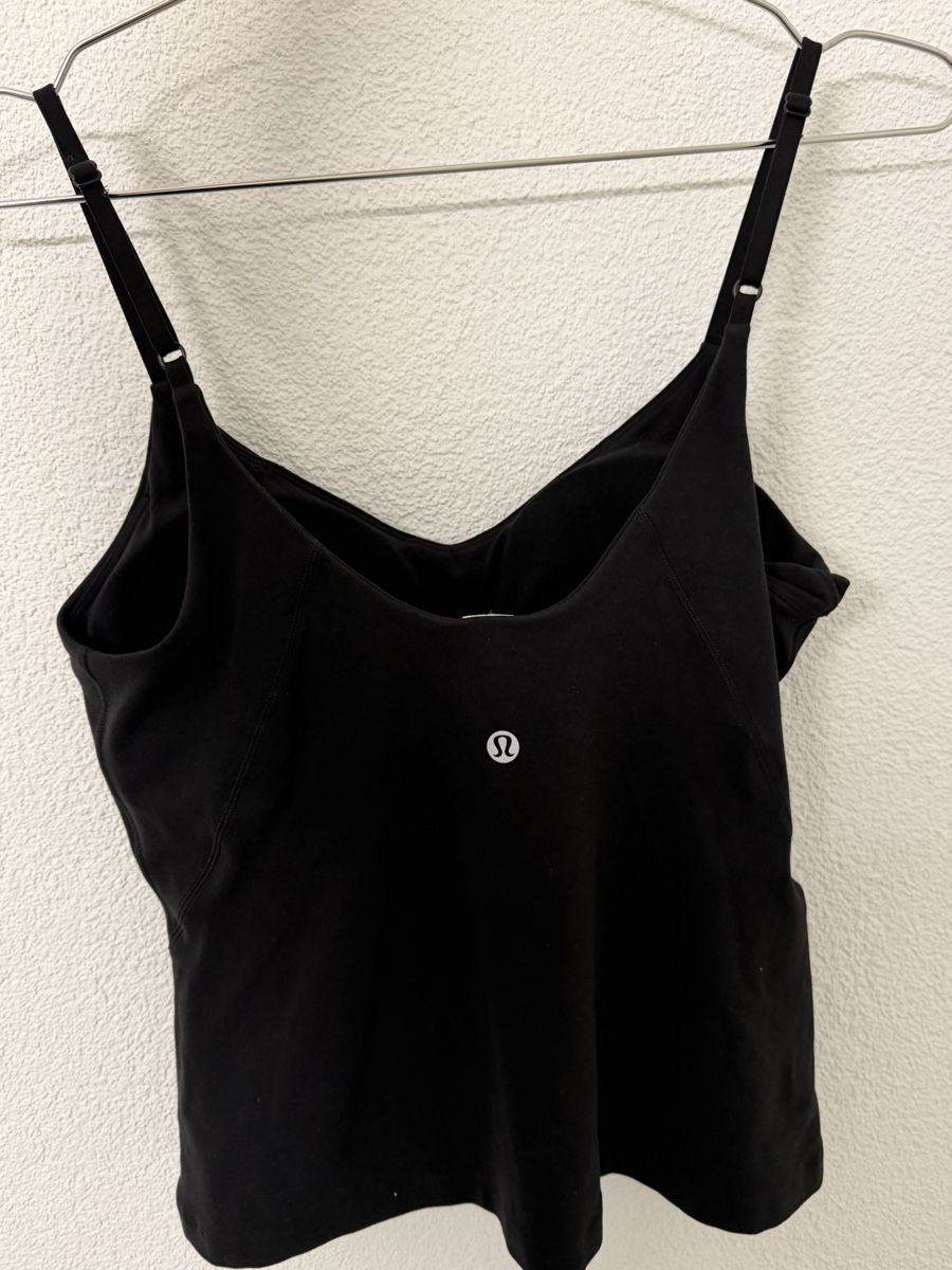 Lululemon Top: lululemon Align Cami A/B – Nuovo (secondo la descrizione) da Zürich venduto da and_fpn2 1