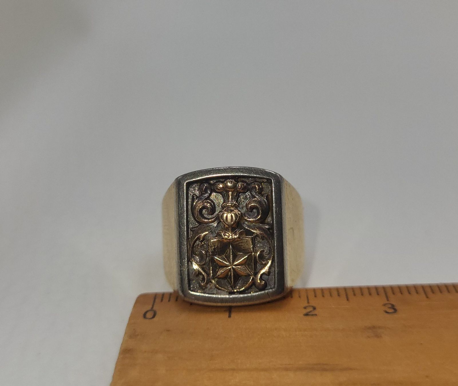 Ringe: Gold Siegelring mit Wappenmotiv – Gebraucht aus Wald ZH von Dasilver 6